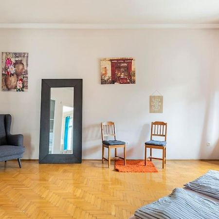 Budapest Basilica Apartment ภายนอก รูปภาพ